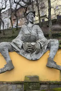 Scultura street art di Stigliano Scultura tipica a Stigliano