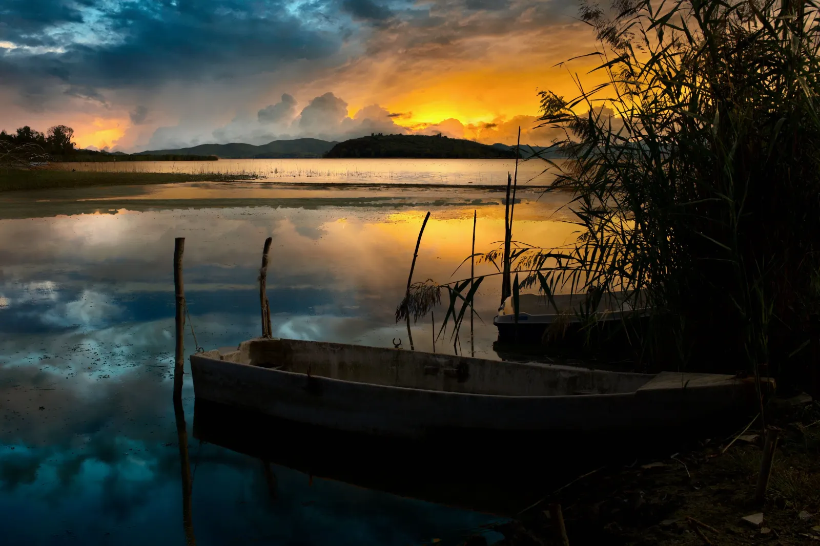 Tuoro sul Trasimeno, borgo umbro sulla sponda settentrionale del lago